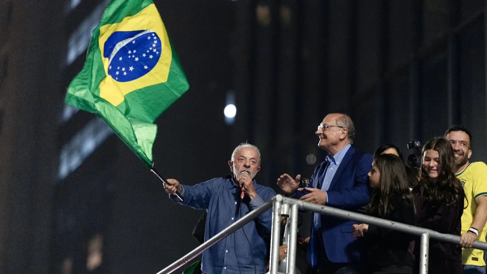 Lula da Silva gana las elecciones en Brasil y logra un histórico cuarto mandato
