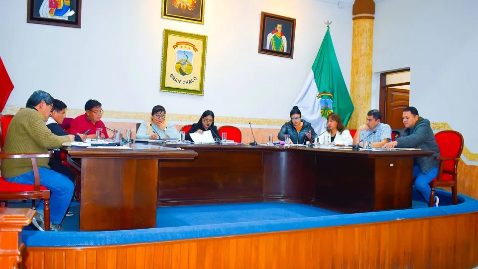 Concejo de Yacuiba aprueba planimetrías, impulsa controles en salud y revisa demandas del transporte