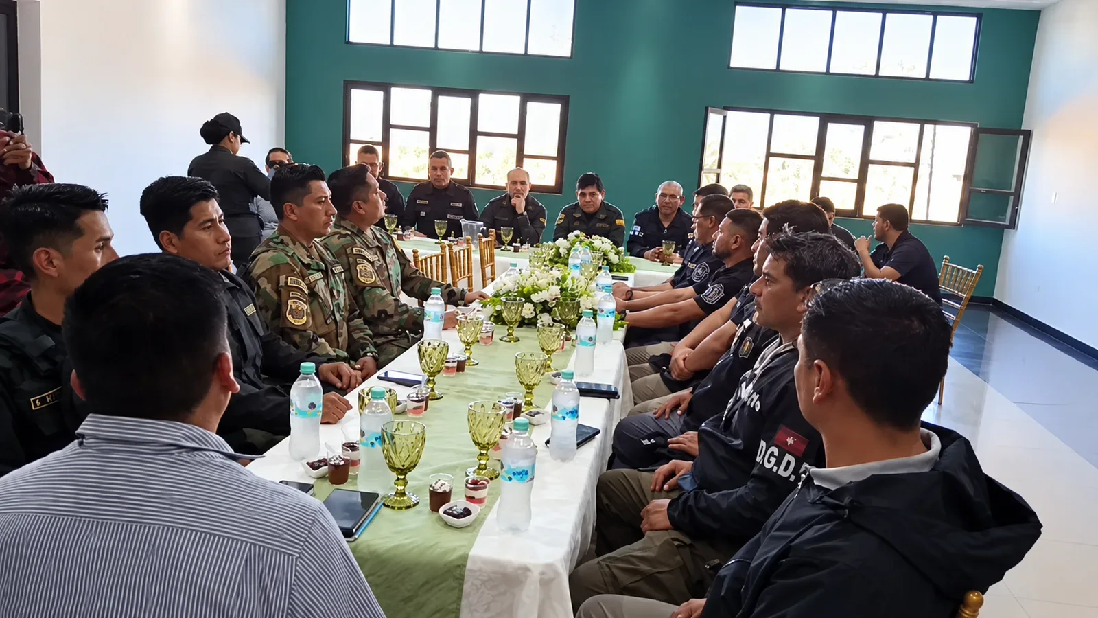 Bolivia y Argentina refuerzan la frontera: policías coordinan acciones contra narcotráfico, abigeato y robos comando