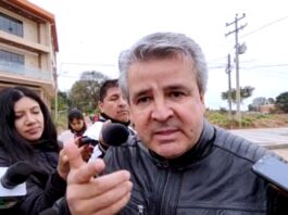 El alcalde de Yacuiba durante su descargo público, donde responsabilizó a otras instituciones por los principales problemas que afectan al municipio.